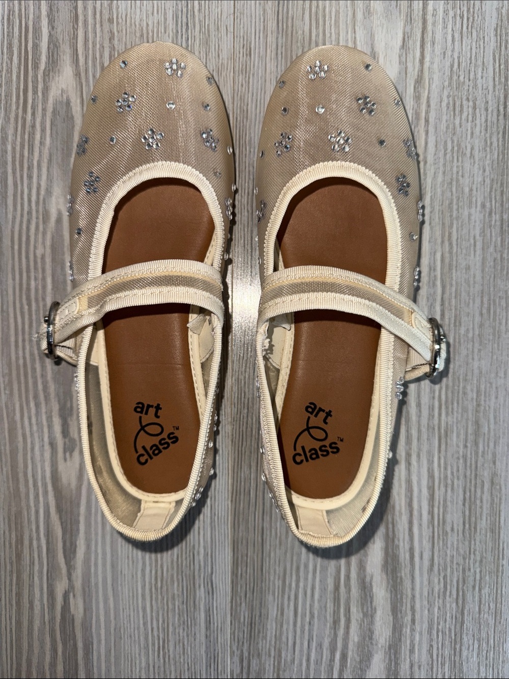art class Girls Ivory Mary Jane Dress Shoes with Rhinestone Flowers